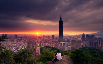 обоя города, тайбэй, тайвань, город, облака, тепло, парень, закат