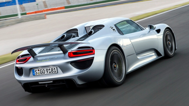 Обои картинки фото porsche 918, автомобили, porsche, dr, ing, h, c, f, ag, элитные, спортивные, германия