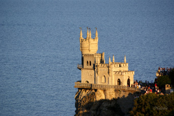 Картинка города ласточкино гнездо украина море замок