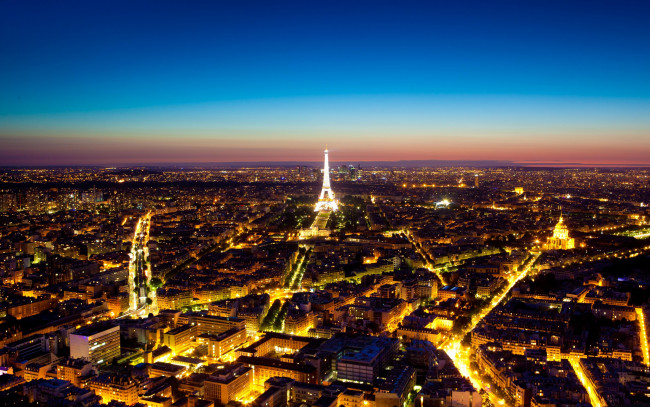 Обои картинки фото города, париж, франция, огни, эйфелева, башня, панорама