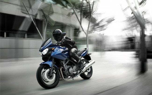 Обои картинки фото мотоциклы, yamaha, motorcycle, tdm900