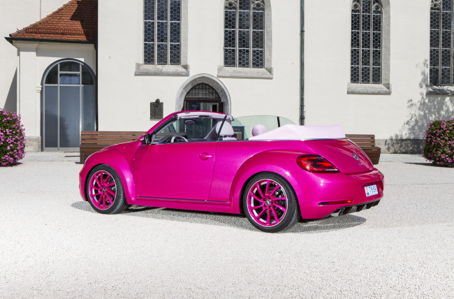 Обои картинки фото автомобили, volkswagen, 2012г, cabrio, beetle, розовый, abt