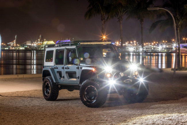 Обои картинки фото jeep switchback concept easter safari , 2017, автомобили, jeep, switchback, concept, easter, safari, порт, ночь, джип