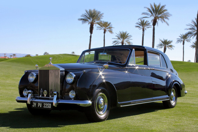 Обои картинки фото rolls-royce phantom v sedanca deville by james young 1961, автомобили, rolls-royce, 1961, v, phantom, young, james, sedanca, deville