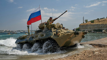 Картинка техника военная+техника бронетранспортрёр броня армия россия десант броневик высадка флаг вс пулемёт десантник берег море вода