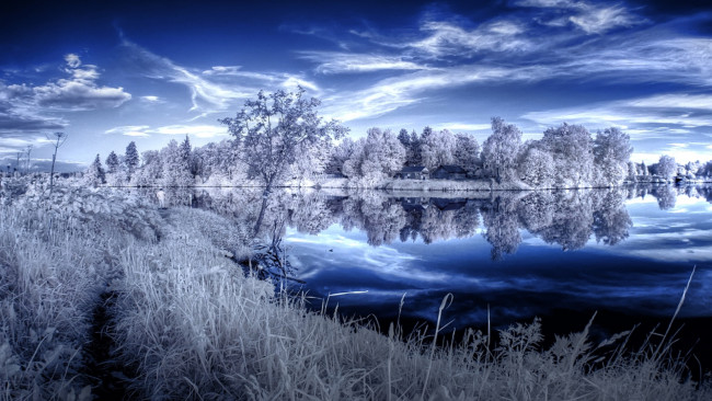 Обои картинки фото infrared, winterscape, природа, зима, пейзаж, озеро