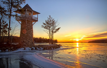 Картинка природа маяки озеро закат