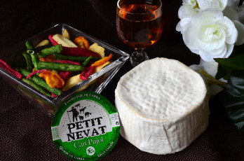 Картинка petit+nevat еда сырные+изделия сыр