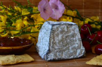 Картинка valen& 231 ay еда сырные+изделия сыр
