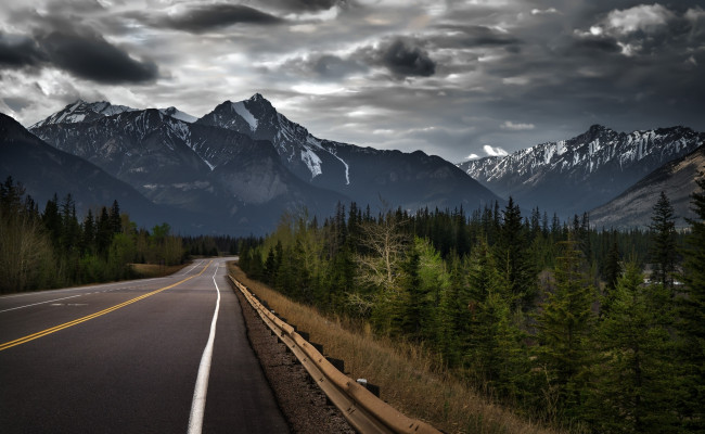 Обои картинки фото дорога ведущая к горам, природа, дороги, дорога, ведущая, к, горам