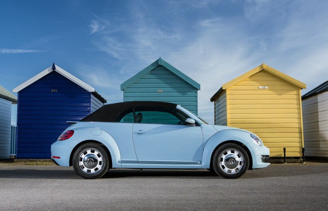 Обои картинки фото автомобили, volkswagen, 2013г, uk-spec, cabrio, beetle
