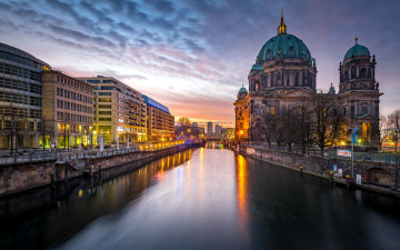 Картинка города берлин+ германия вечер река огни