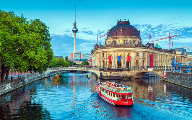 Обои картинки фото города, берлин , германия, телевышка, река