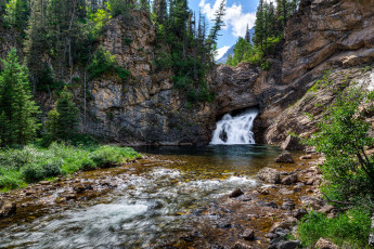 Картинка природа водопады лес река скалы обрыв водопад