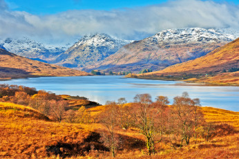 Картинка природа горы шотландия озеро осень
