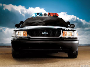 Картинка автомобили полиция ford crown victoria