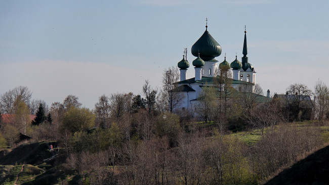 Обои картинки фото города, православные, церкви, монастыри, храм, небо, природа