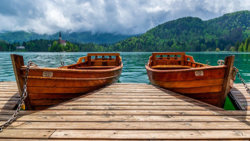 Картинка корабли лодки +шлюпки озеро мостки