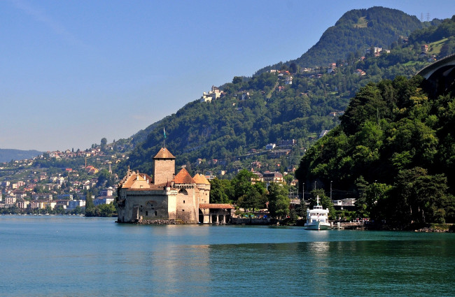 Обои картинки фото шильонский, замок, швейцария, города, гора, город, озеро, дома