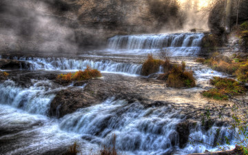 Картинка природа водопады бурный поток каскад водопад туман скалы камни осень лес
