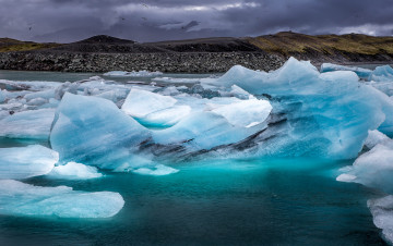 Картинка природа айсберги+и+ледники небо море айсберги лёд
