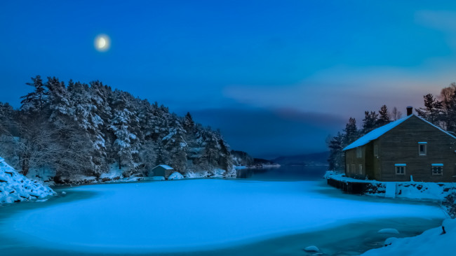 Обои картинки фото природа, зима, норвегия, дом, залив, ночь