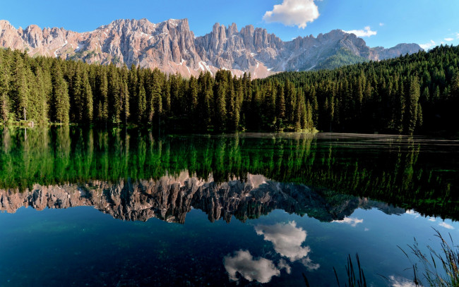 Обои картинки фото природа, реки, озера, пейзаж, лес, отражение, озеро, горы