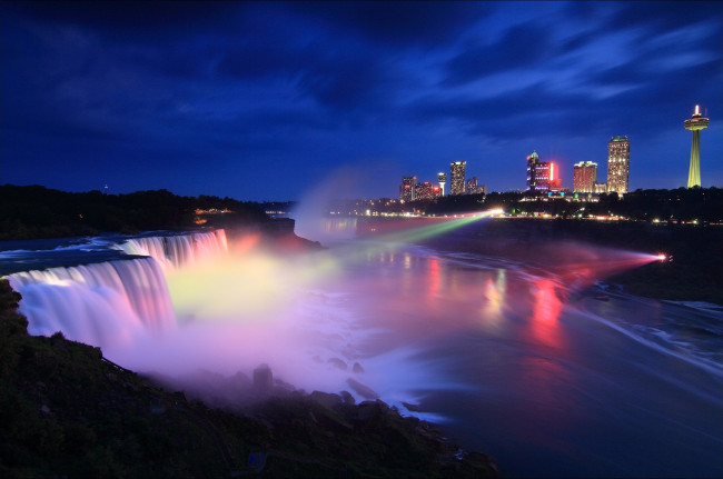 Обои картинки фото природа, водопады, онтарио, город, ниагарский, водопад, ночь, niagara, falls, night, ontario, canada, usa, канада