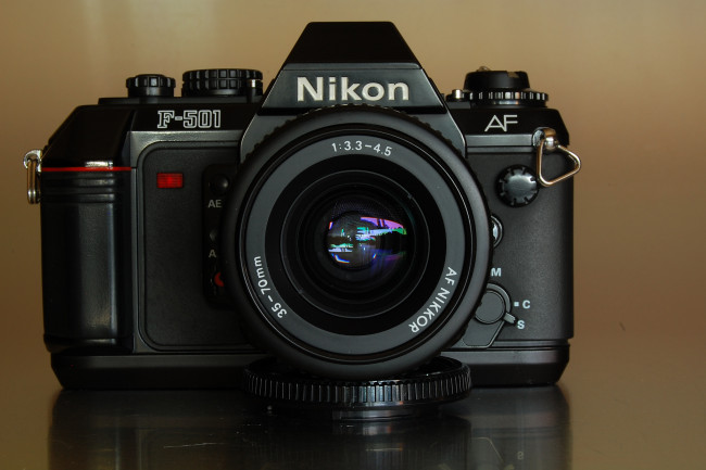 Обои картинки фото бренды, nikon, фотокамера
