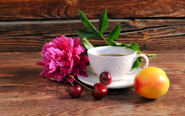 Обои картинки фото еда, натюрморт, пион, чай, нектарин, вишни