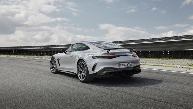 Обои картинки фото автомобили, mercedes-benz, amg, gt-63, pro, 2025, немецкий, мощный, автомобиль