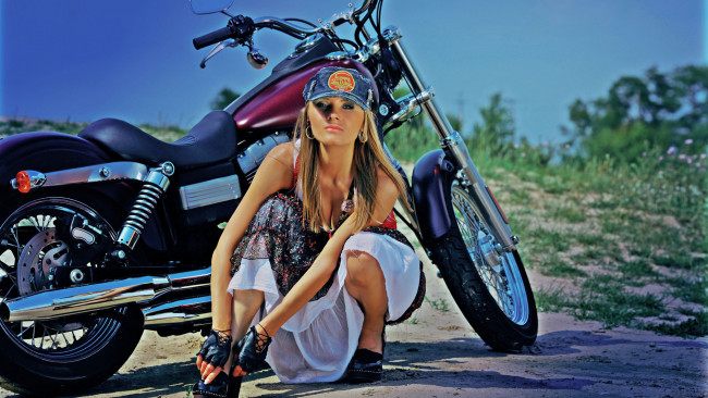 Обои картинки фото мотоциклы, мото, девушкой, диана, куприна