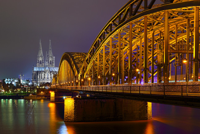 Обои картинки фото hohenzollernbridge with cathedral, города, - огни ночного города, простор