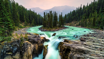 Картинка sunwapta+waterfall alberta canada природа водопады sunwapta waterfall