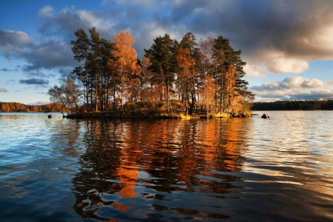 Обои картинки фото природа, реки, озера, озеро, остров, осень, вуокса