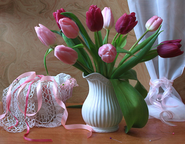 Обои картинки фото цветы, тюльпаны, булавки, букет