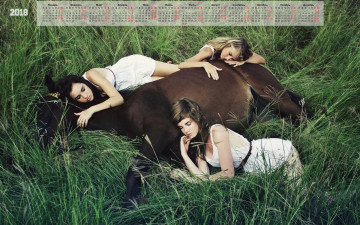 обоя календари, девушки, трава, девушка, лошадь, отдых