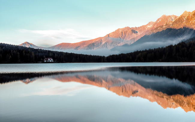 Обои картинки фото природа, пейзажи, горы, озеро, туман, отражение