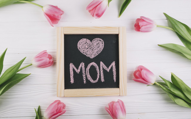 Обои картинки фото праздничные, день матери, тюльпаны, цветы, дощечка