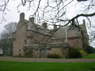Картинка шотландия muchallscastle города дворцы замки крепости замок ворота флаг