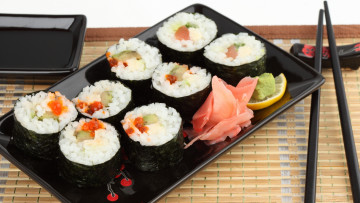 Картинка еда рыба морепродукты суши роллы имбирь поднос палочки васаби
