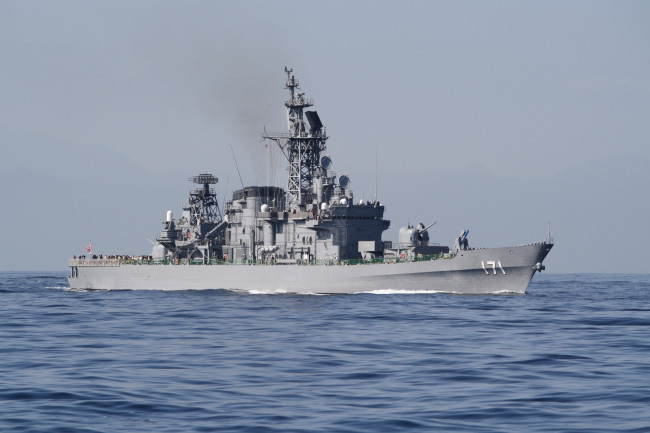 Обои картинки фото корабли, крейсеры,  линкоры,  эсминцы, волны, море
