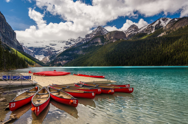Обои картинки фото корабли, лодки,  шлюпки, лес, деревья, горы, озеро, канада, природа