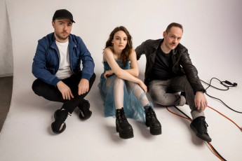 Картинка музыка chvrches lauren mayberry iain cook martin doherty синти поп группа электроника инди edm