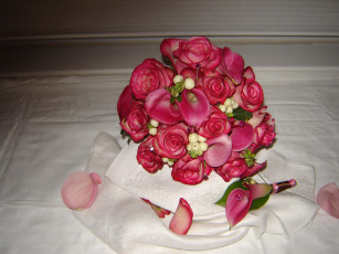 Картинка цветы букеты композиции каллы розы букет