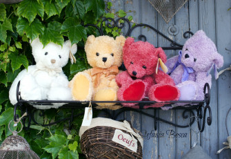 Картинка разное игрушки медвежата разноцветный