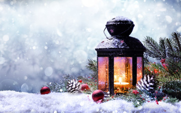 Картинка праздничные ёлки шишки украшения ёлка фонарь снег