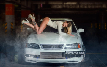 Картинка автомобили -авто+с+девушками красивая девушка