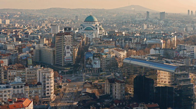 Обои картинки фото города, белград , сербия, церковь, собор, улица, панорама, столицы, белград