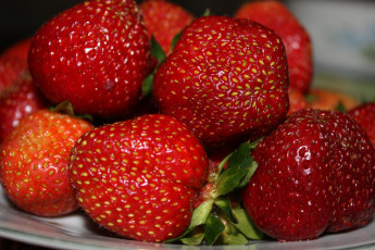 Картинка еда клубника земляника ягоды витамины